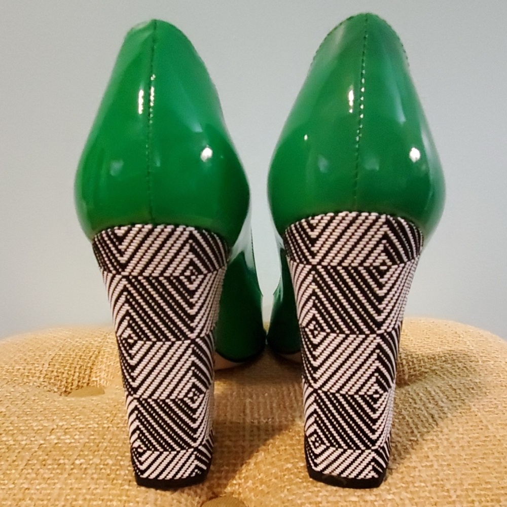 Green Block Heels - Picture 3 of 4